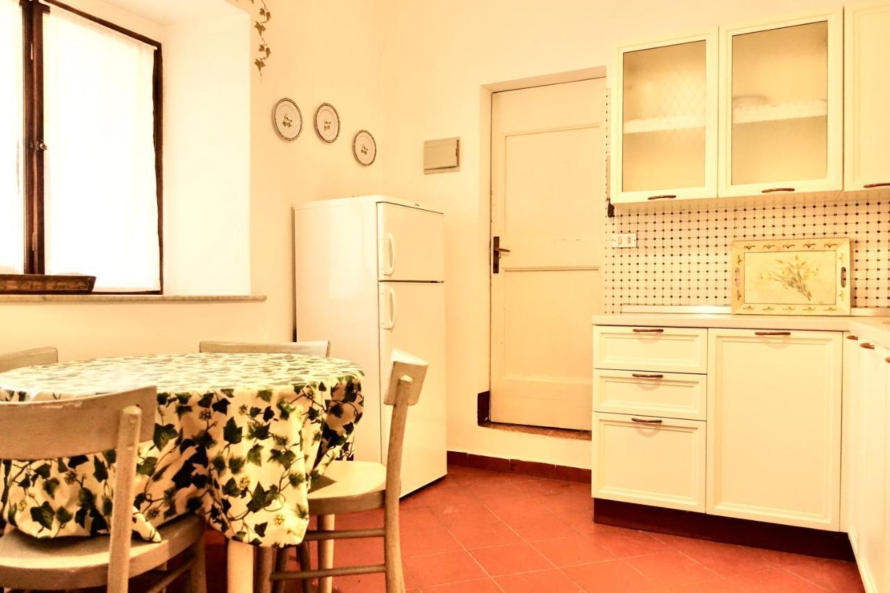 Villa Buonsignori - Wine & Olive Oil Farm Apartment
