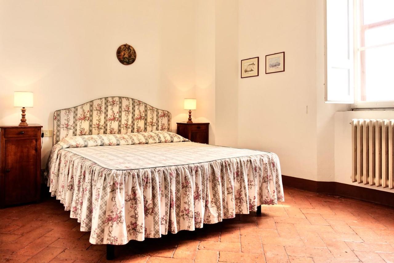 Villa Buonsignori - Wine & Olive Oil Farm Apartment Corsano (Tuscany)