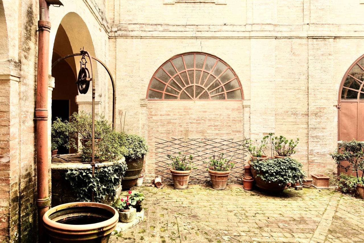 Villa Buonsignori - Wine & Olive Oil Farm Apartment Corsano (Tuscany)