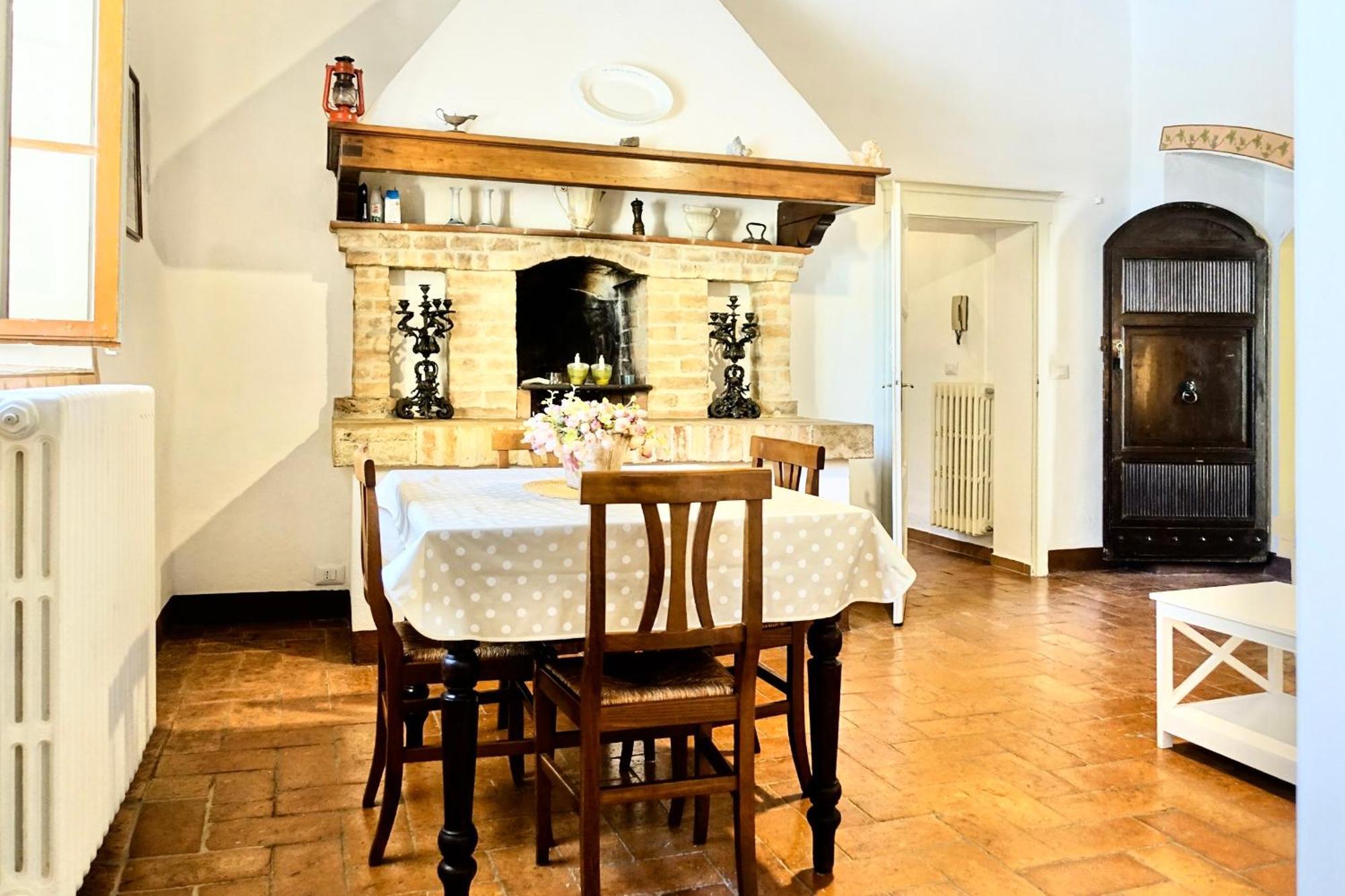 Villa Buonsignori - Wine & Olive Oil Farm
