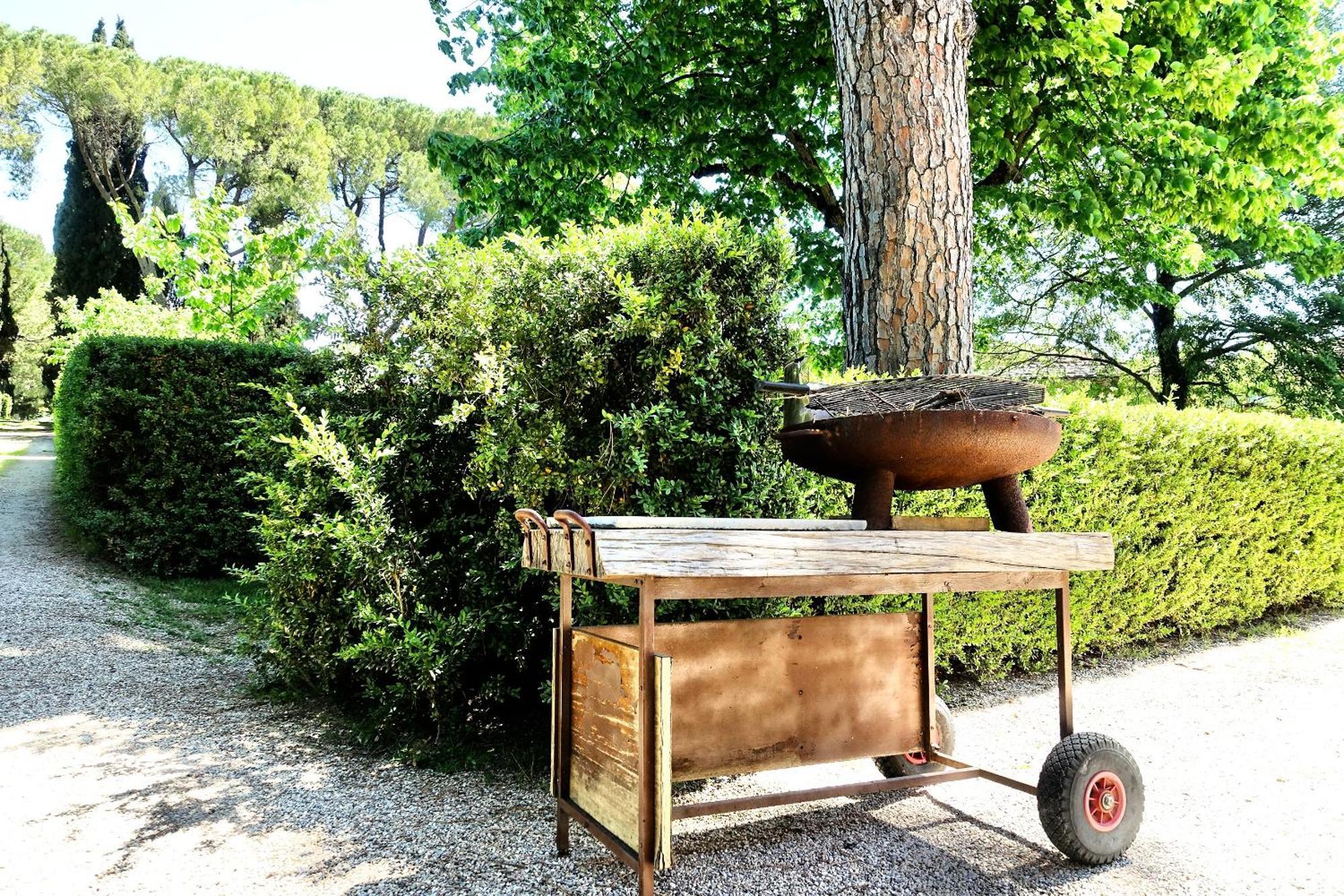 Villa Buonsignori - Wine & Olive Oil Farm Apartment