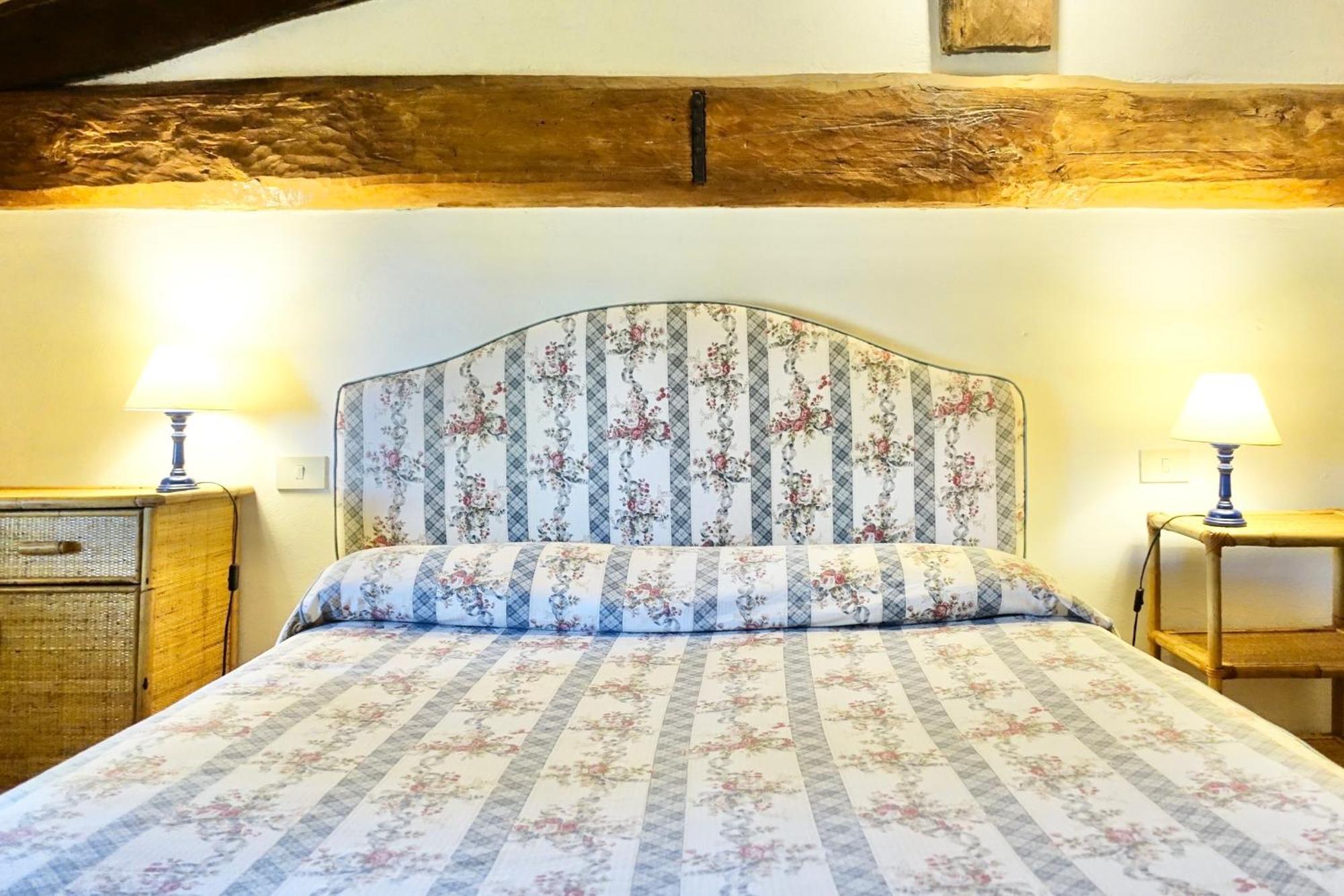 Villa Buonsignori - Wine & Olive Oil Farm Apartment *